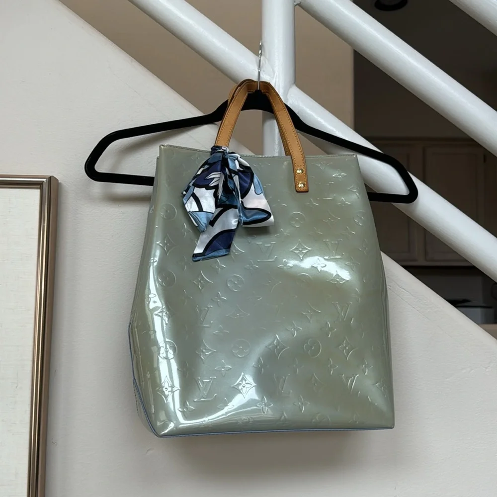 LV mono vernis reade mm tote seafoam green